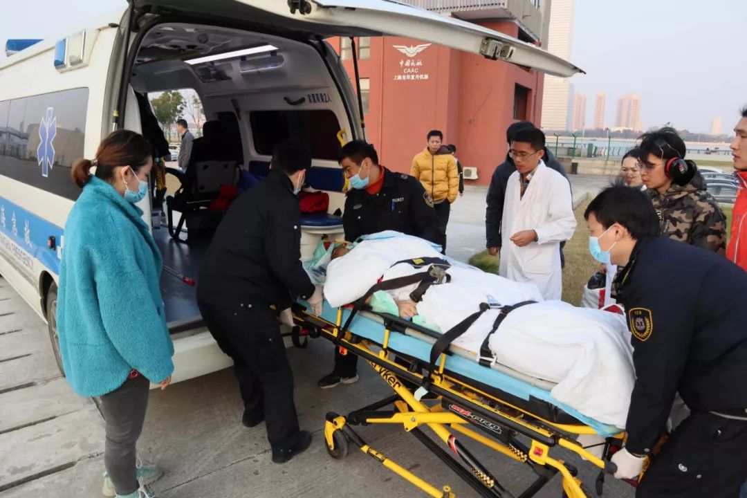 理县机场火车站病人护送
